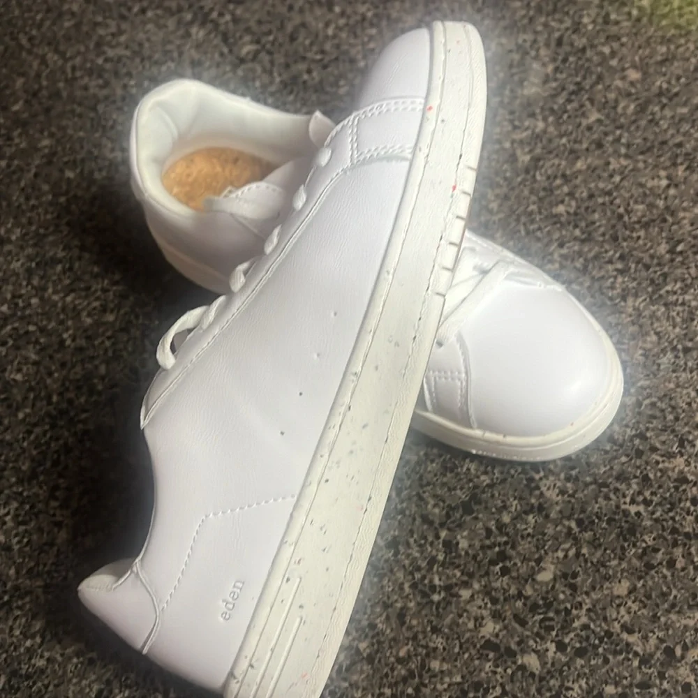 🔥🔥🔥🔥Eden St.  White speckled sole leather sneakers🔥🔥🔥 Sz-6 - Picture 4 of 4